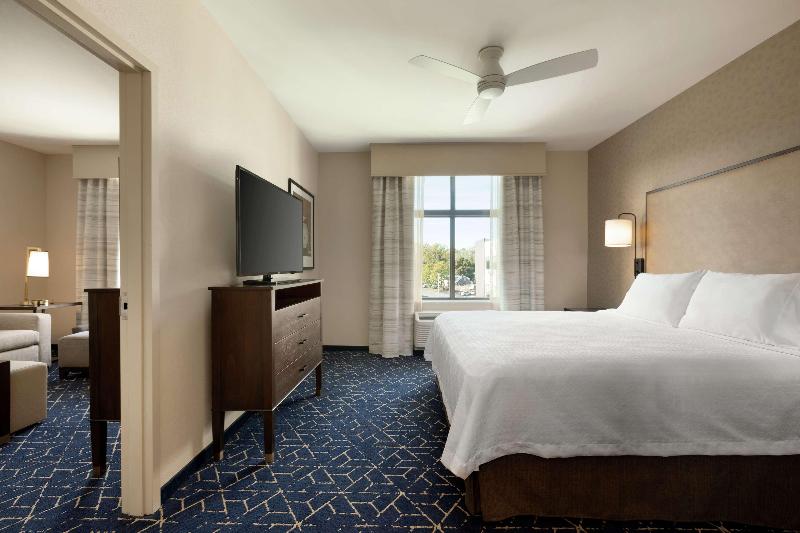 Люкс Кровать Кинг, Homewood Suites By Hilton Albany Crossgates Mall, Ny