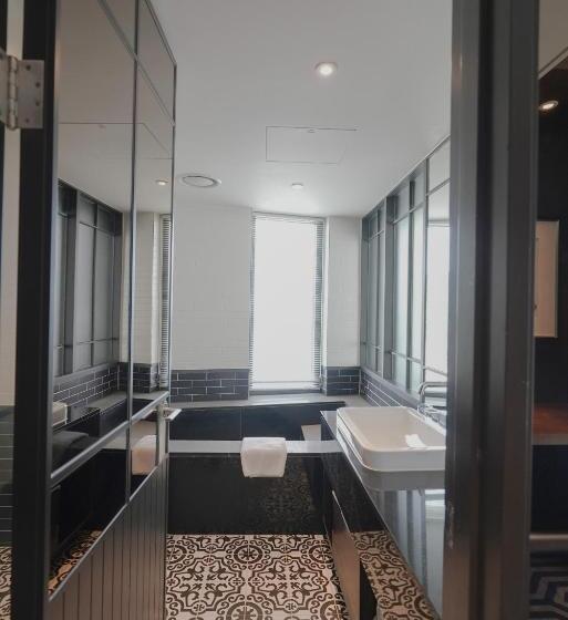 سوئیت پریمیوم, Marinabay Seoul Ara