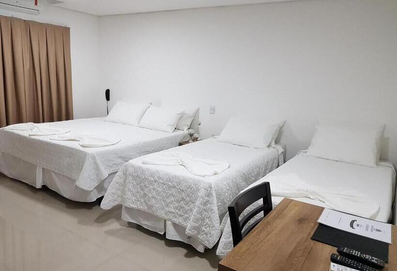 חדר משפחתי, New Concept