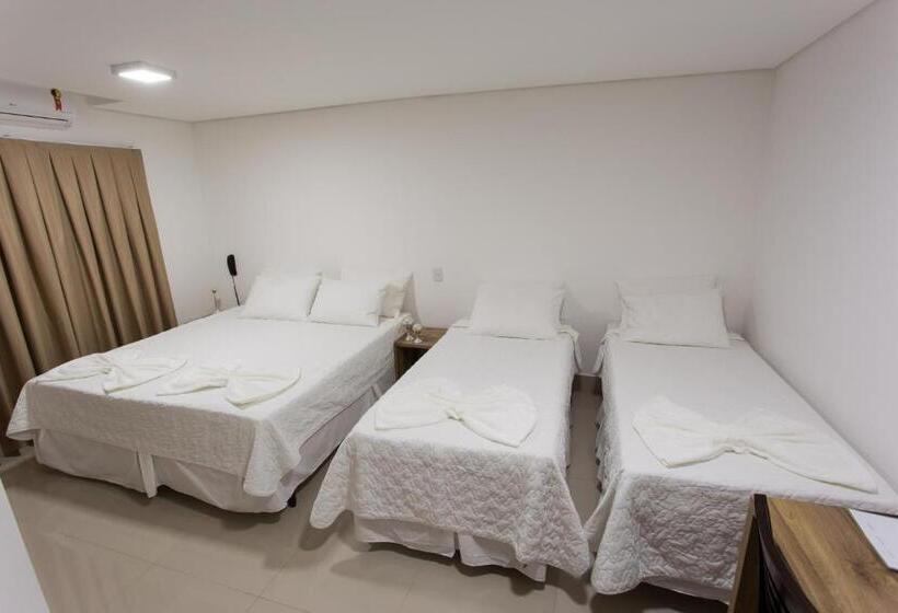 חדר משפחתי, New Concept