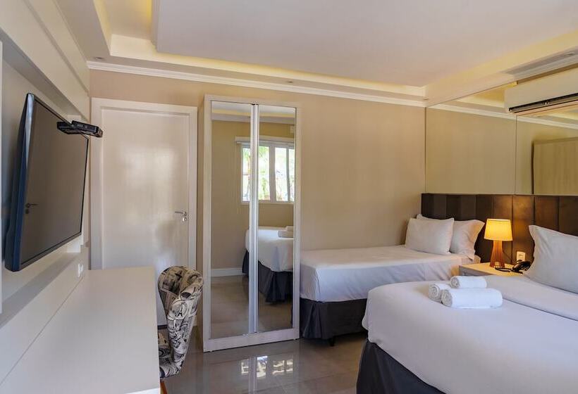 Delüks Süit, Pousada Apple House Paraty