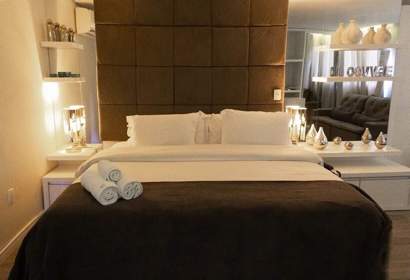 Delüks Süit, Pousada Apple House Paraty