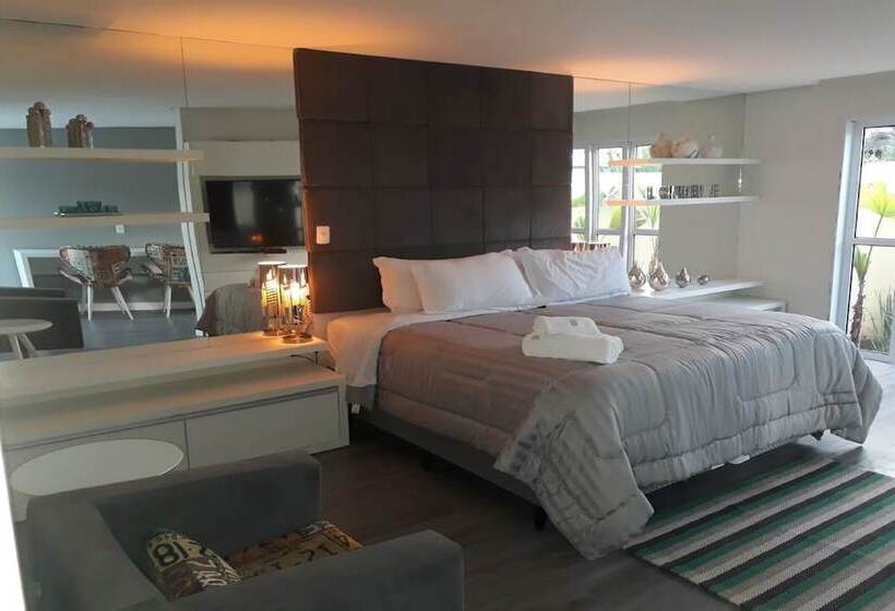 Delüks Süit, Pousada Apple House Paraty