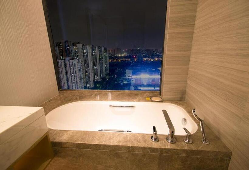 이그제큐티브 룸 킹사이즈 침대, Pullman Fuzhou Tahoe