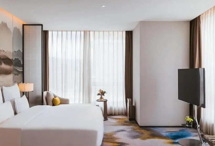 キングサイズベッドのデラックススイート, Pullman Fuzhou Tahoe