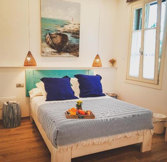 小型套房, Romantic Los 5 Sentidos