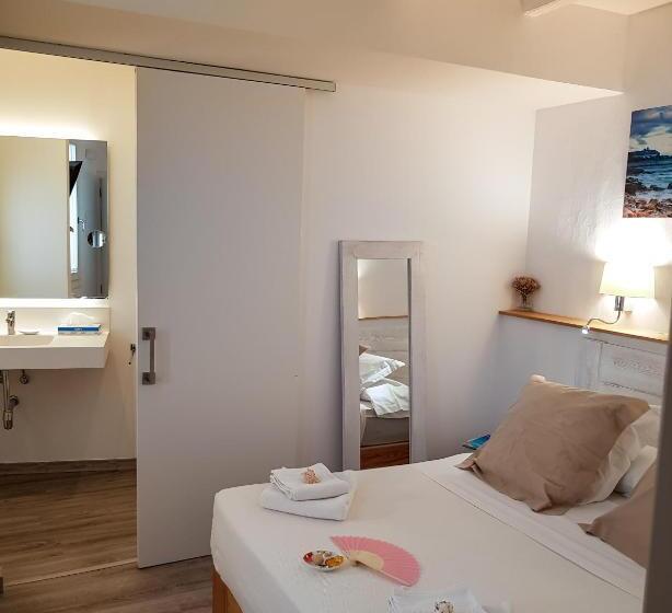 标准间, Romantic Los 5 Sentidos