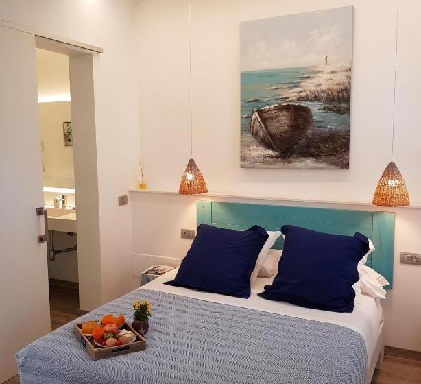 小型套房, Romantic Los 5 Sentidos