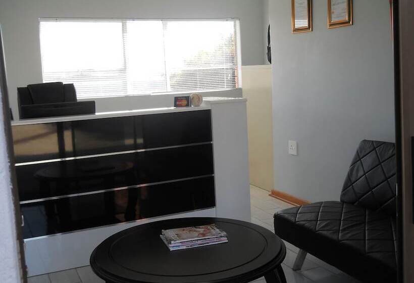 اتاق استاندارد, Noble Hearts Bed & Breakfast