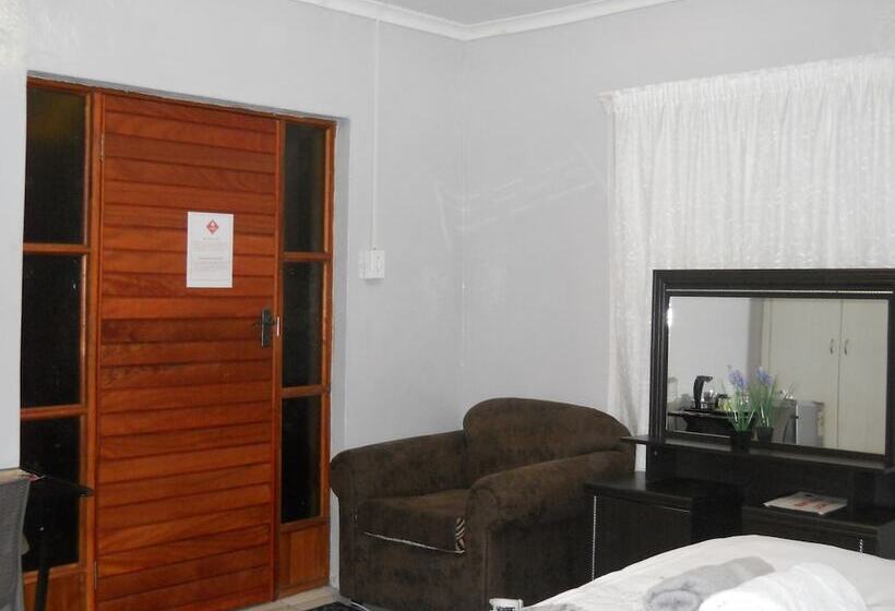 اتاق استاندارد, Noble Hearts Bed & Breakfast