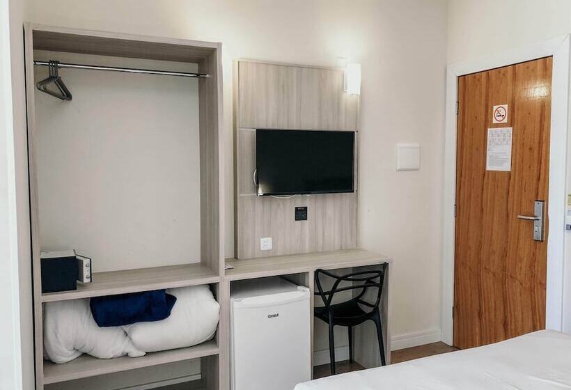 غرفة قياسية فردية, Sense Hotel Araucária