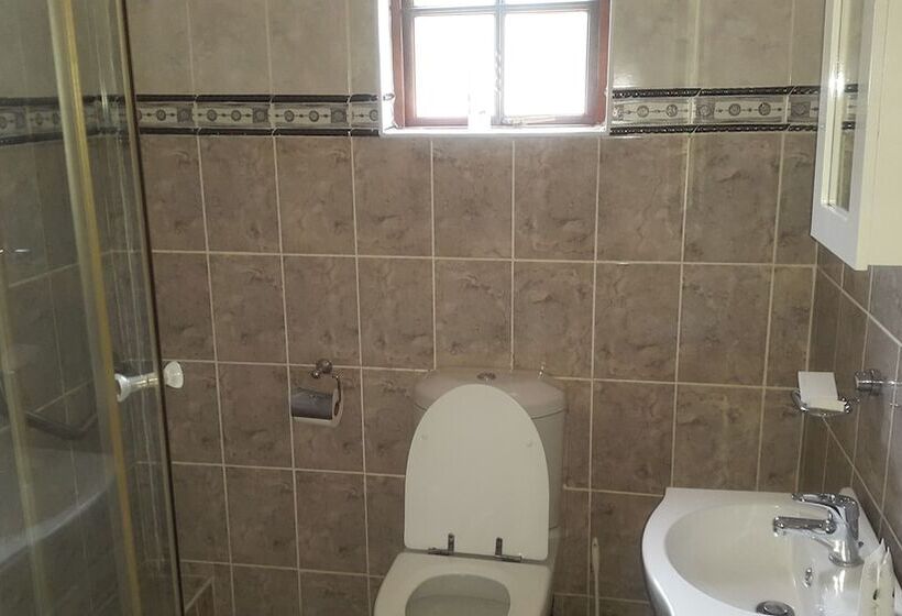 اتاق استاندارد, Tintech Bed & Breakfast