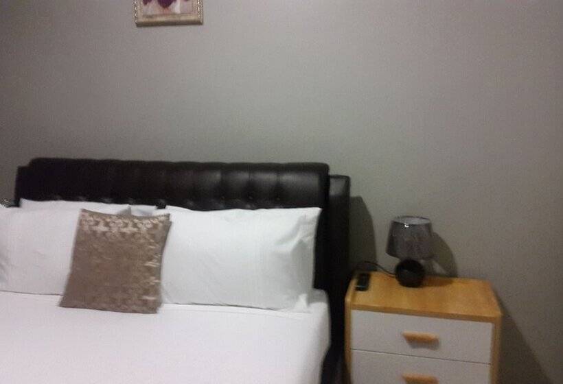 اتاق استاندارد, Tintech Bed & Breakfast