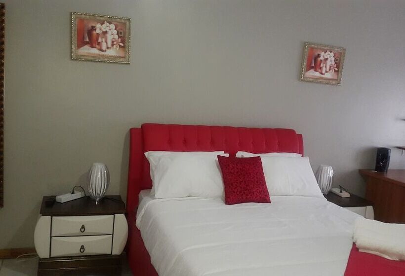 اتاق لوکس, Tintech Bed & Breakfast