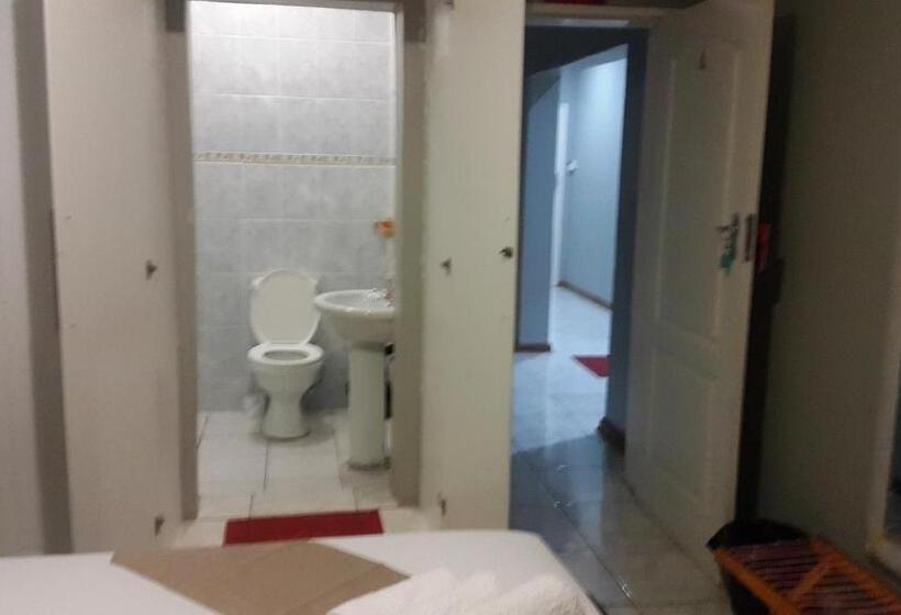 اتاق استاندارد, Tintech Bed & Breakfast