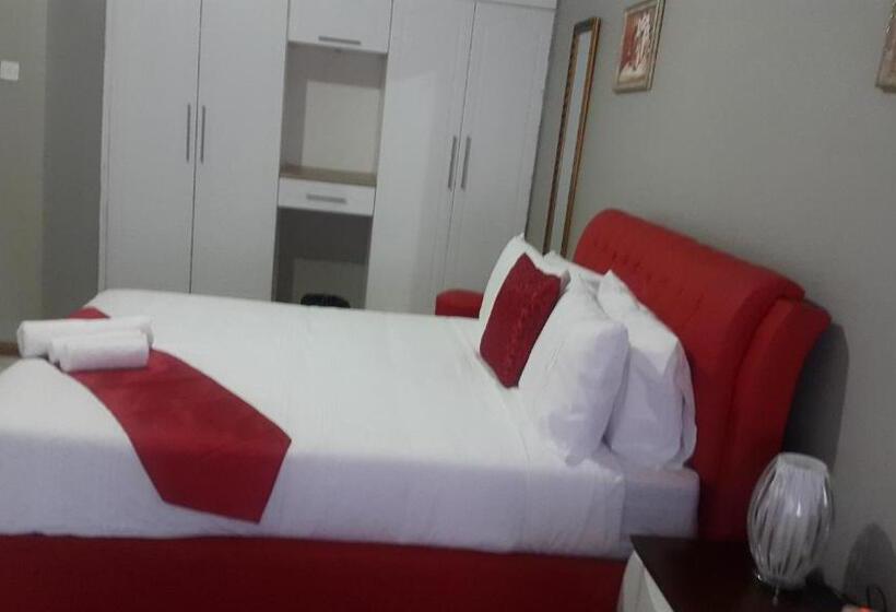 اتاق لوکس, Tintech Bed & Breakfast