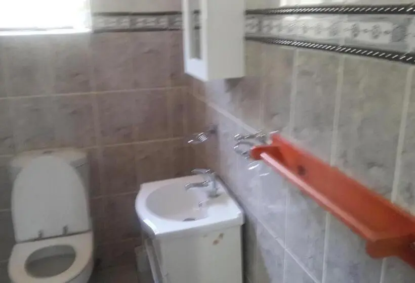 اتاق لوکس, Tintech Bed & Breakfast
