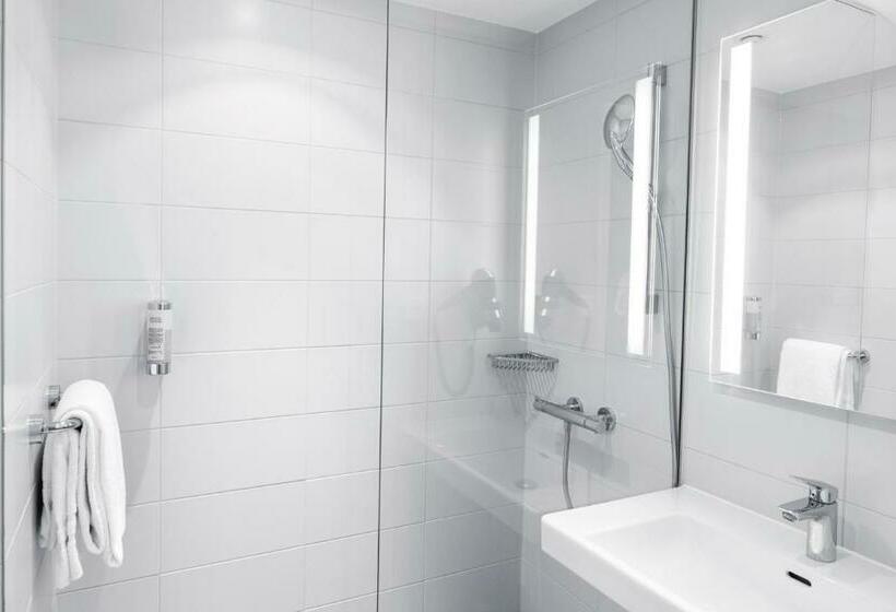 Camera Standard, B&b Hotel Zürich Airport