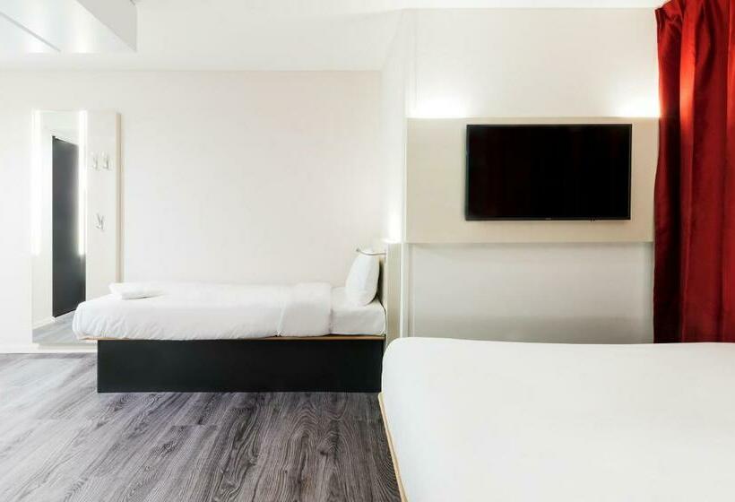 Camera Tripla Standard, B&b Hotel Zürich Airport