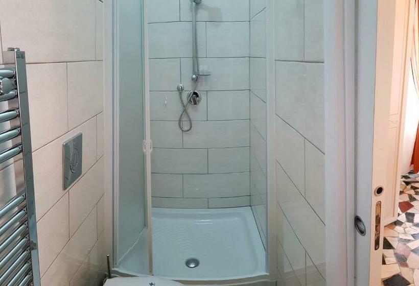 Camera Tripla Classica con Balcone, Le Midi Versilia