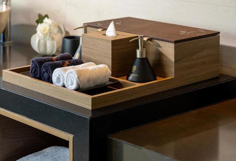 Master Suite Sea View