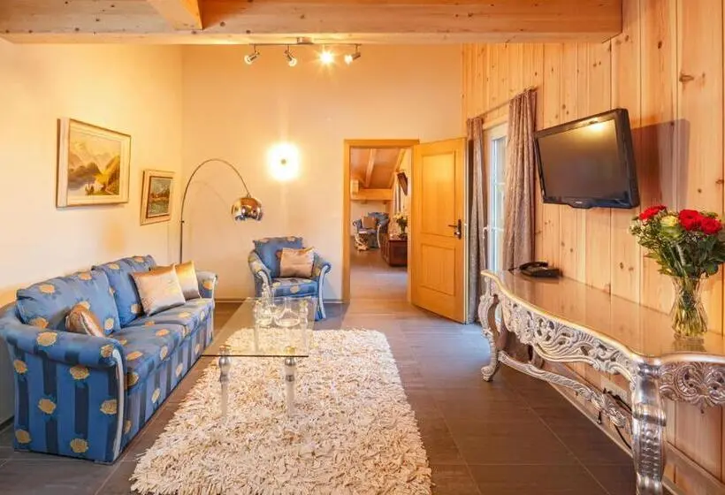 スイート, Griesalp Hotels