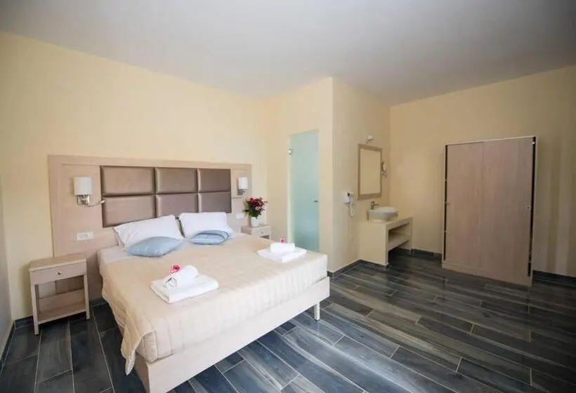 デラックスルーム, Amour Holiday Resort