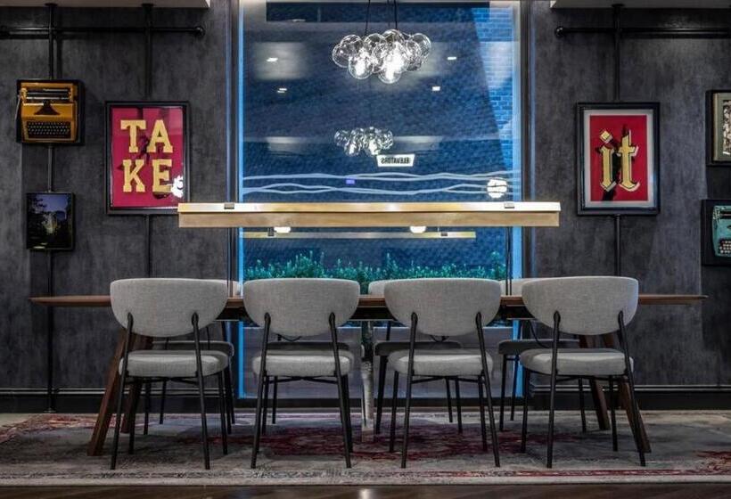 غرفة تنفيذية, Clayton Hotel City Of London