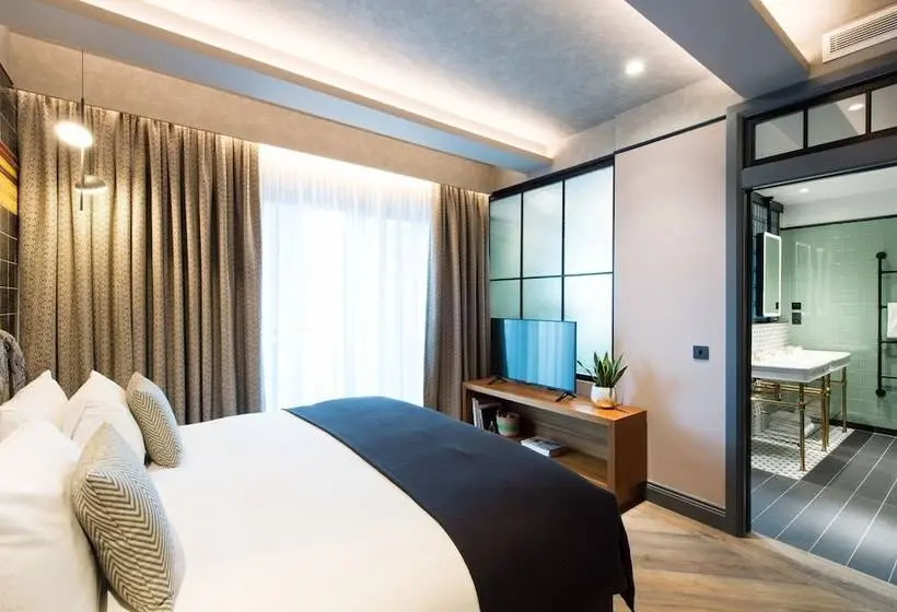 エクゼクティブルーム, Clayton Hotel City Of London
