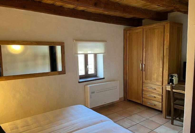 이코노미 룸, Garni Degli Angioli