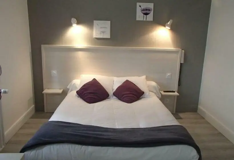 スタンダードルーム, Logis Hôtel Le Pont D Arcole