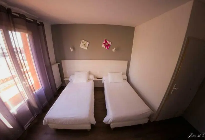 スタンダードルーム, Logis Hôtel Le Pont D Arcole