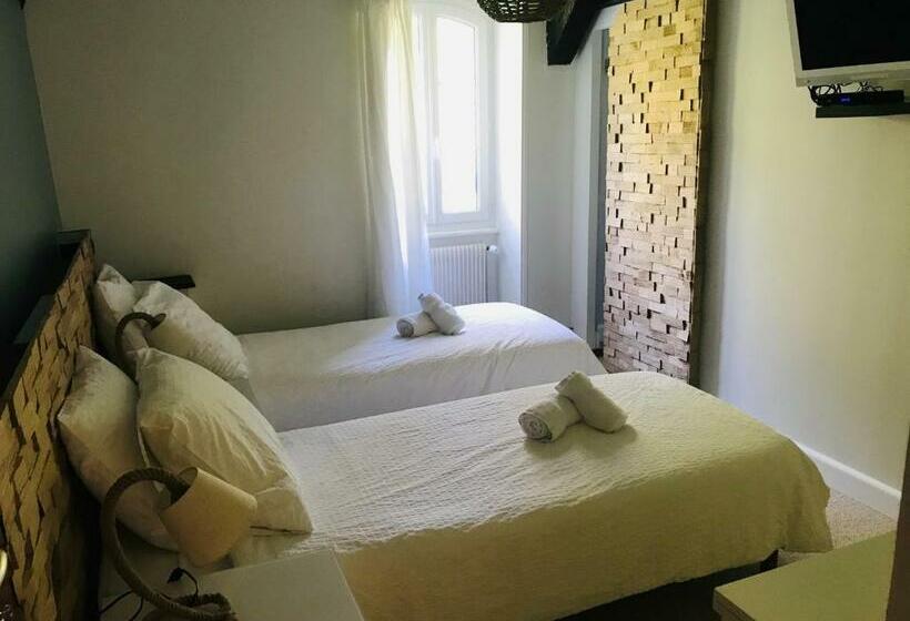 高级大房间, Le Tronçais