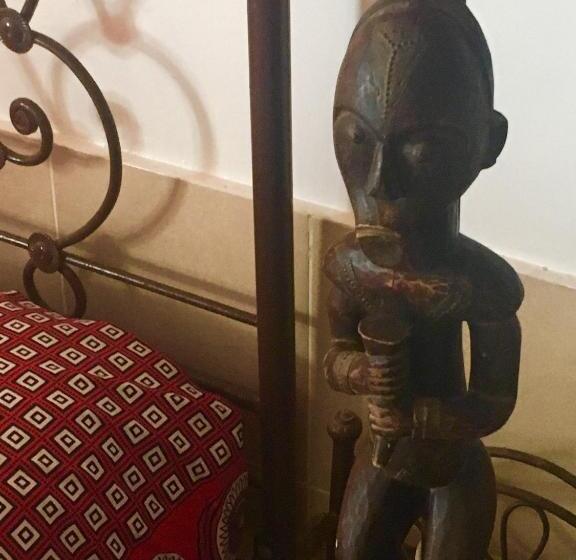 بانگلوی لوکس, Maison Couleur Passion