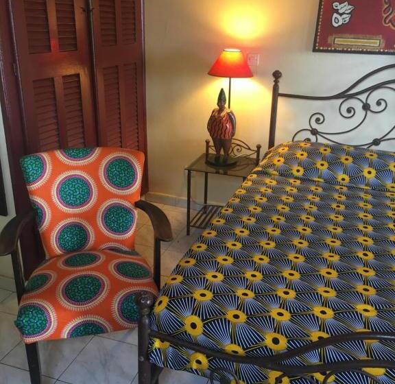 اتاق استاندارد با چشمانداز دریا, Maison Couleur Passion