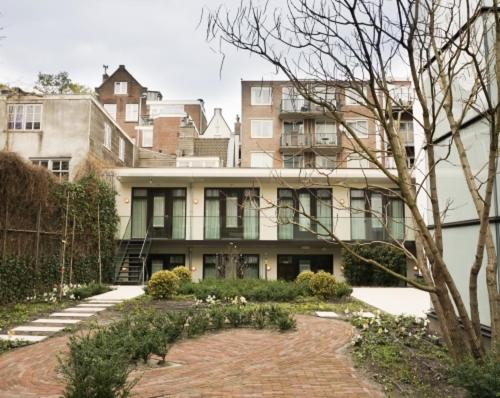 デラックスルーム, Mercier