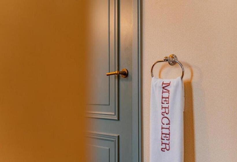 ジュニアスイート, Mercier