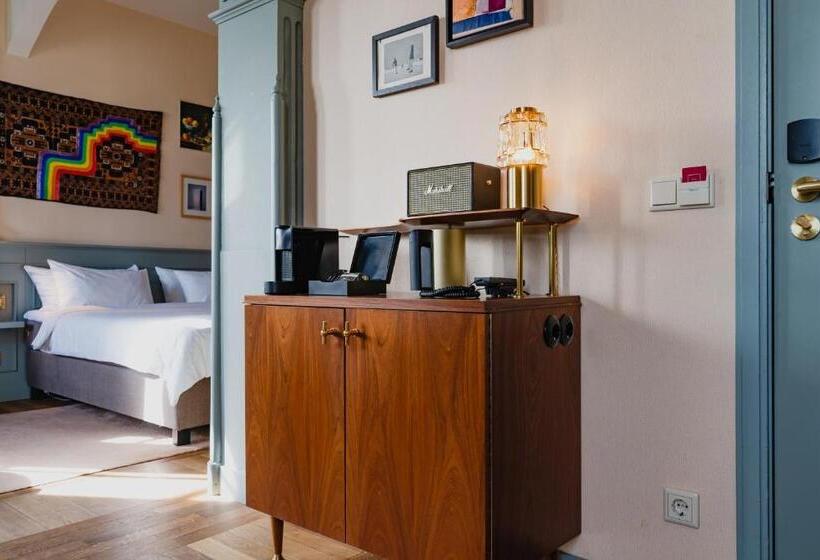 スーペリアースイート, Mercier