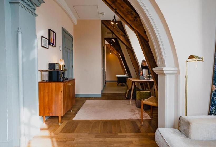 スーペリアースイート, Mercier