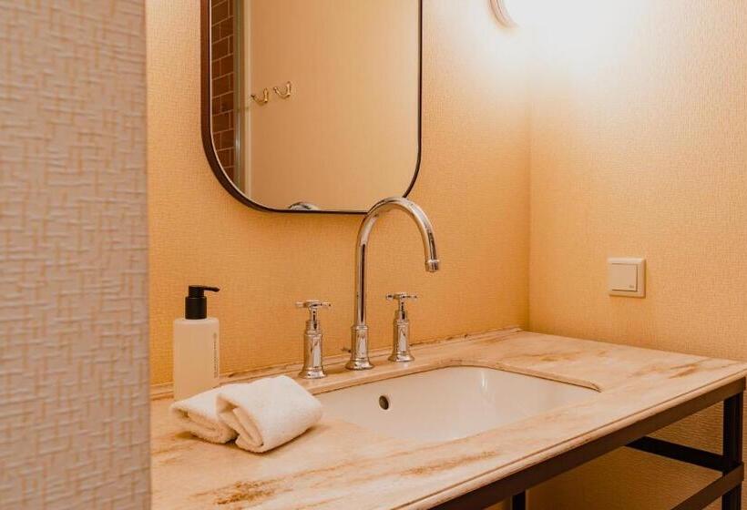 デラックスルーム, Mercier