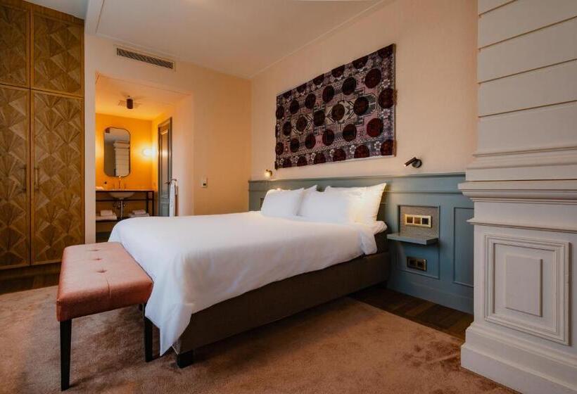 ジュニアスイート, Mercier