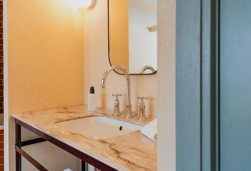 Duplex-sviitti, Mercier