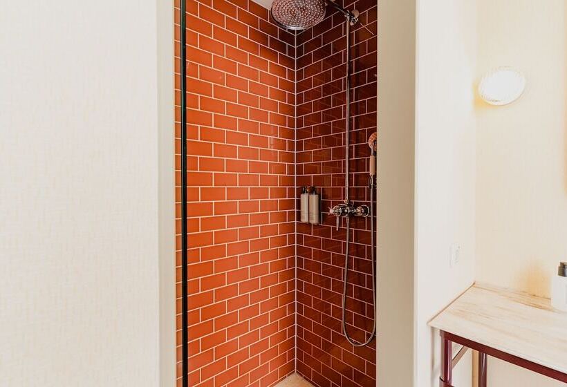 コンフォートルーム, Mercier