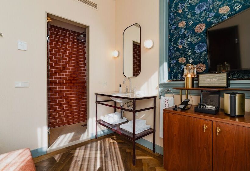 コンフォートルーム, Mercier