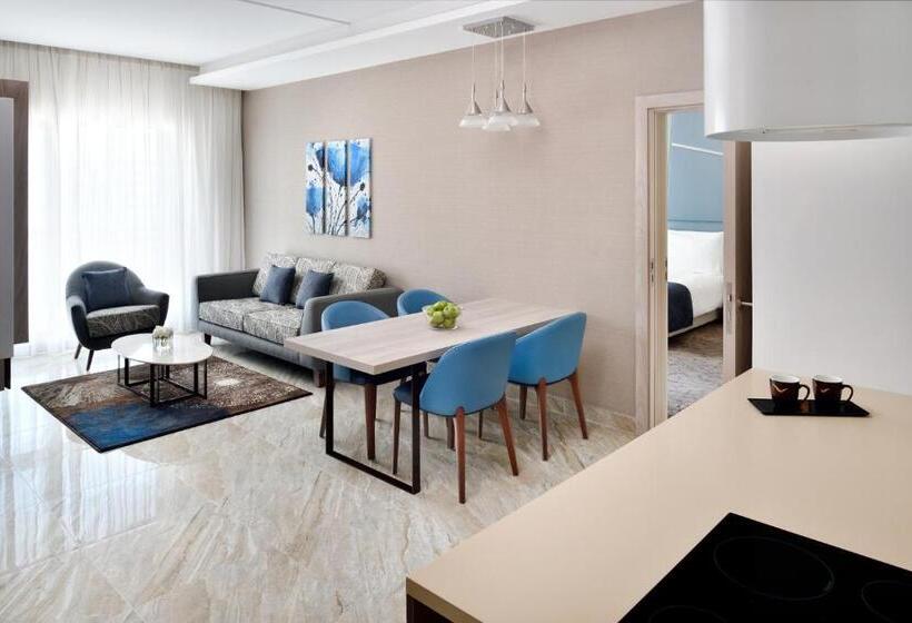 آپارتمان خانوادگی, Mövenpick Hotel Apartments Downtown Dubai