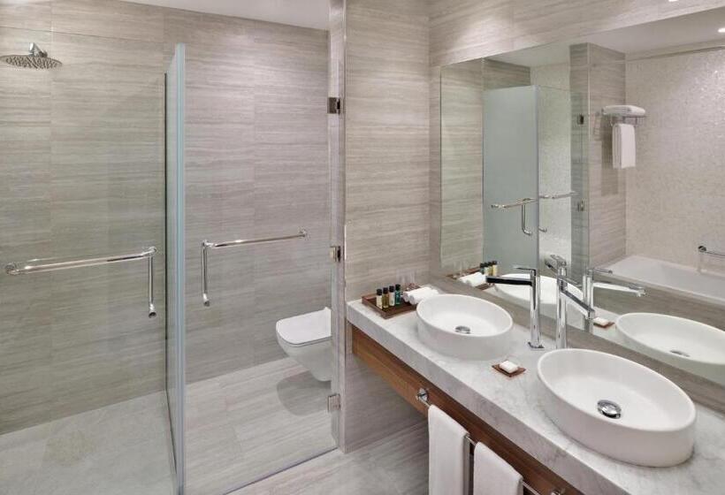 Пентхаус, Mövenpick Hotel Apartments Downtown Dubai