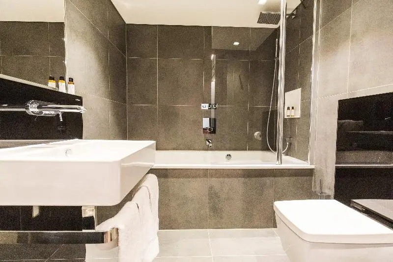 Premium Studio, Native Bankside