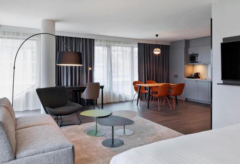 Family studio with city view, Residence Inn By Marriott Frankfurt City Center