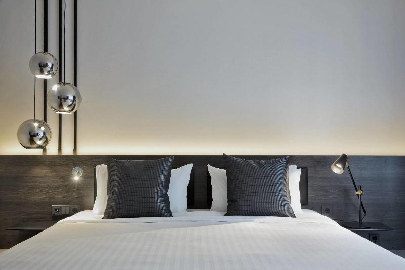 Superior studio with city view, Residence Inn By Marriott Frankfurt City Center