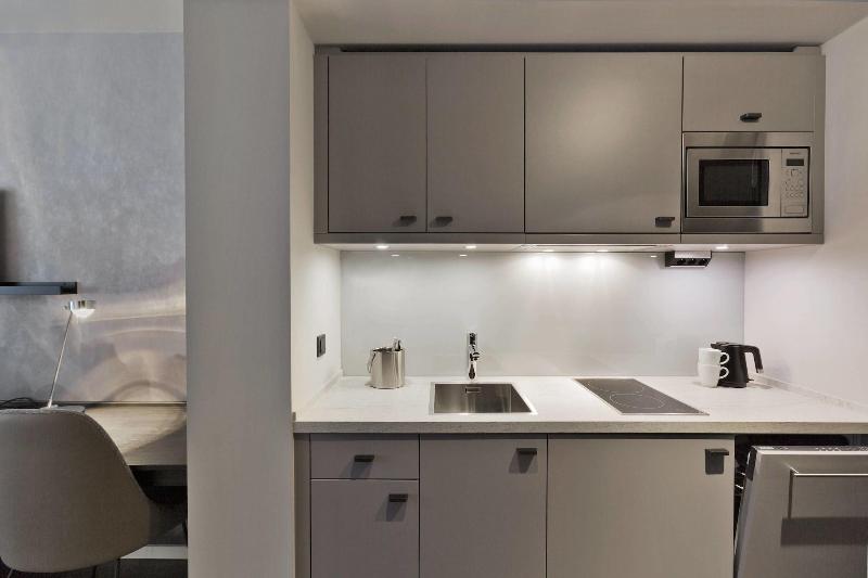 Superior studio with city view, Residence Inn By Marriott Frankfurt City Center